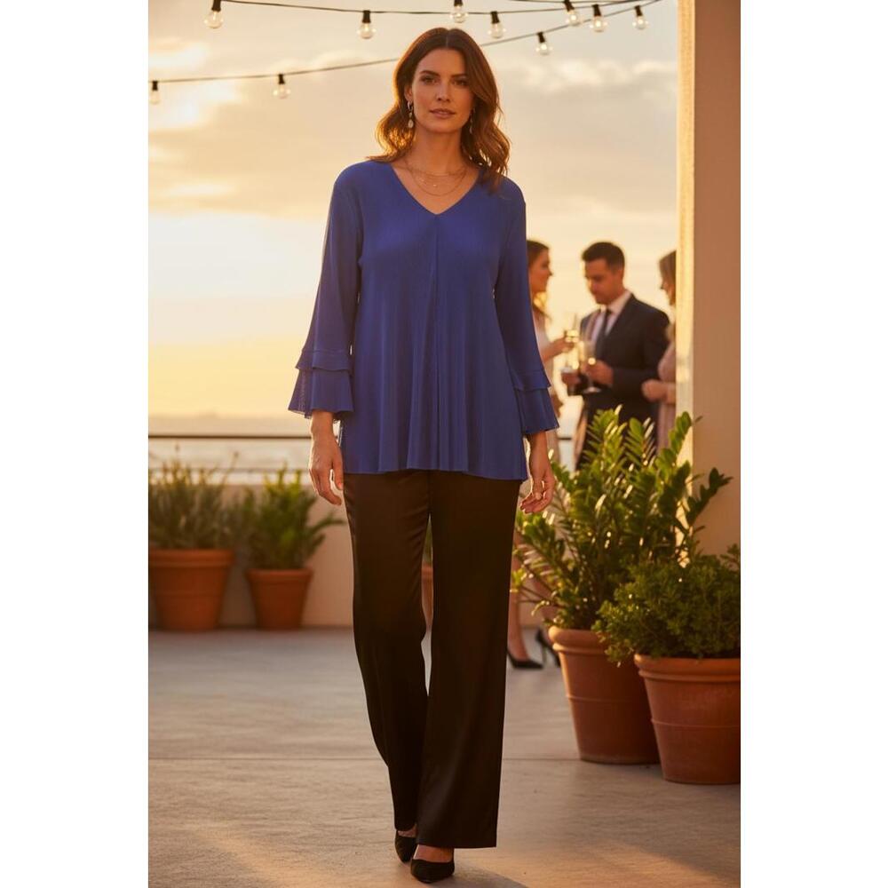 Chico’s Blue V-Neck Long Sleeve Blouse with Ruffle‎ Cuffs Holiday, Business